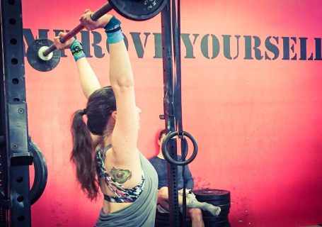 Thruster par Leslie Bus à Crossfit Cap Martin